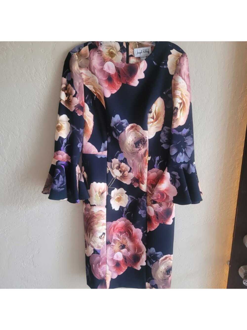 Joseph Ribkoff Floral Bell Sleeve Dress Size 2 - Picture 8 of 8